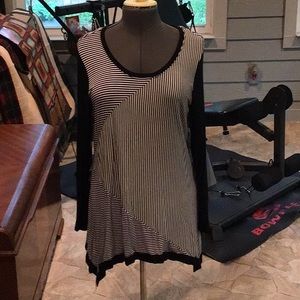 Philosophy Top Black & White Striped Size XL